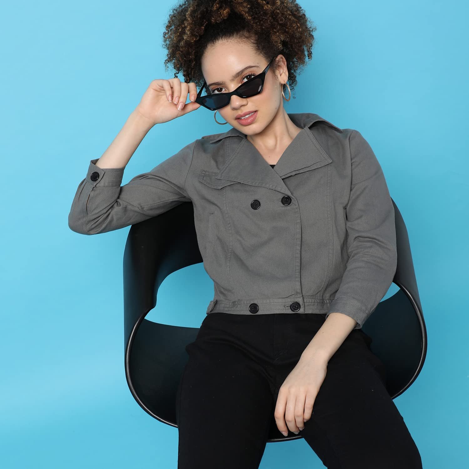 Campus Sutra Women's Cotton Regular Hooded Neck Jacket - Image 7