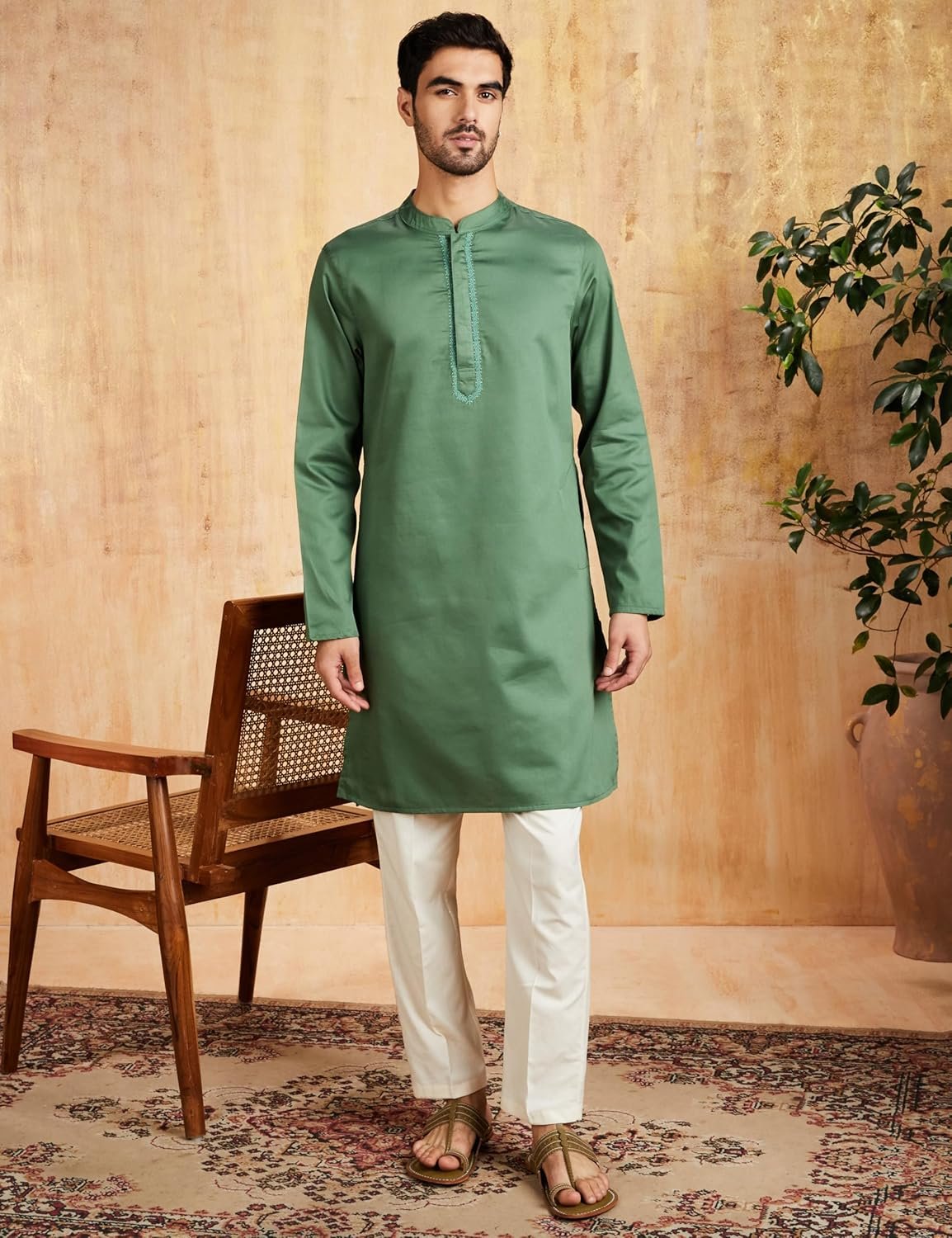 Amazon Brand - Symbol Men's Cotton Solid Festive Embellished Long Kurta (Regular Fit) - Image 3