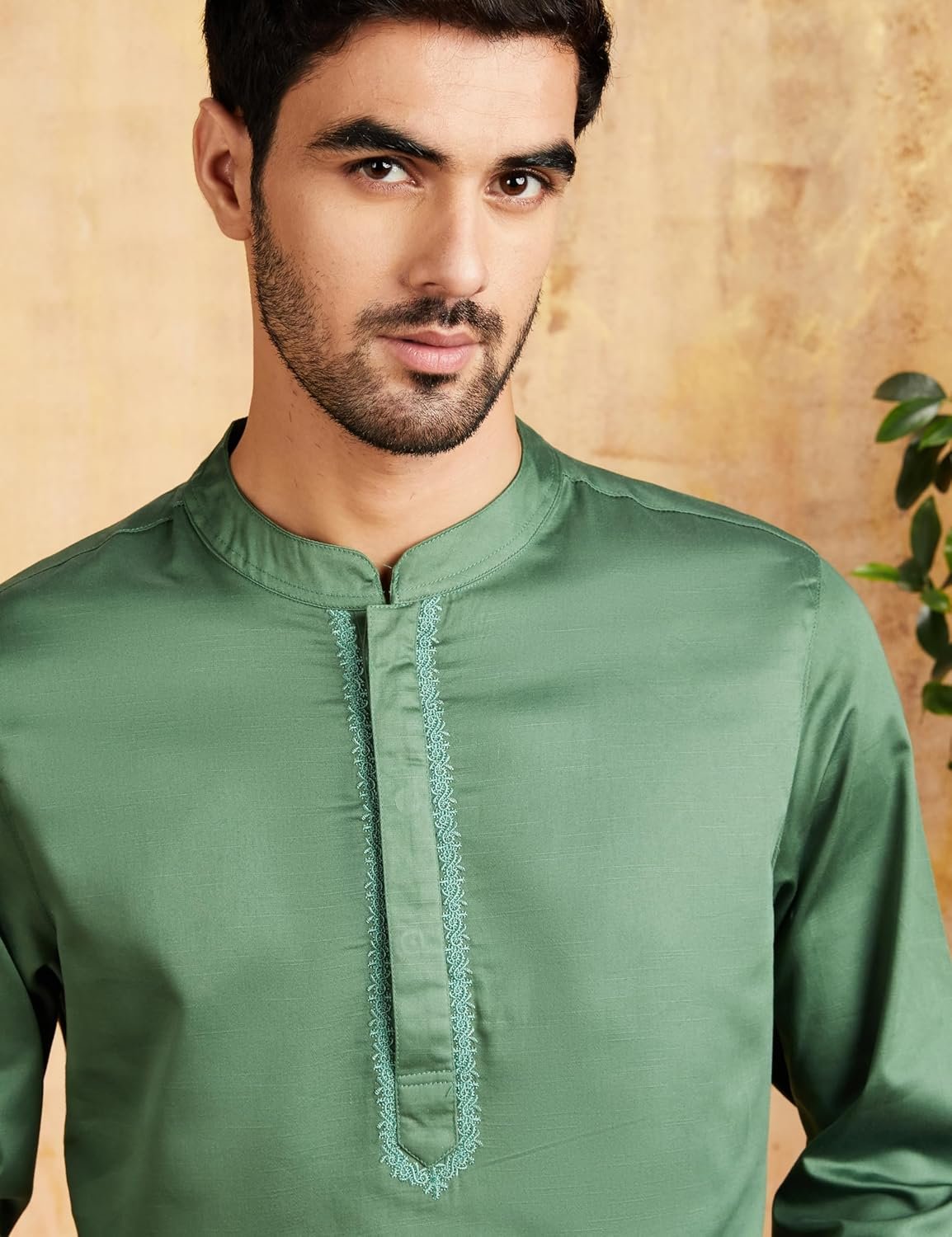 Amazon Brand - Symbol Men's Cotton Solid Festive Embellished Long Kurta (Regular Fit) - Image 4