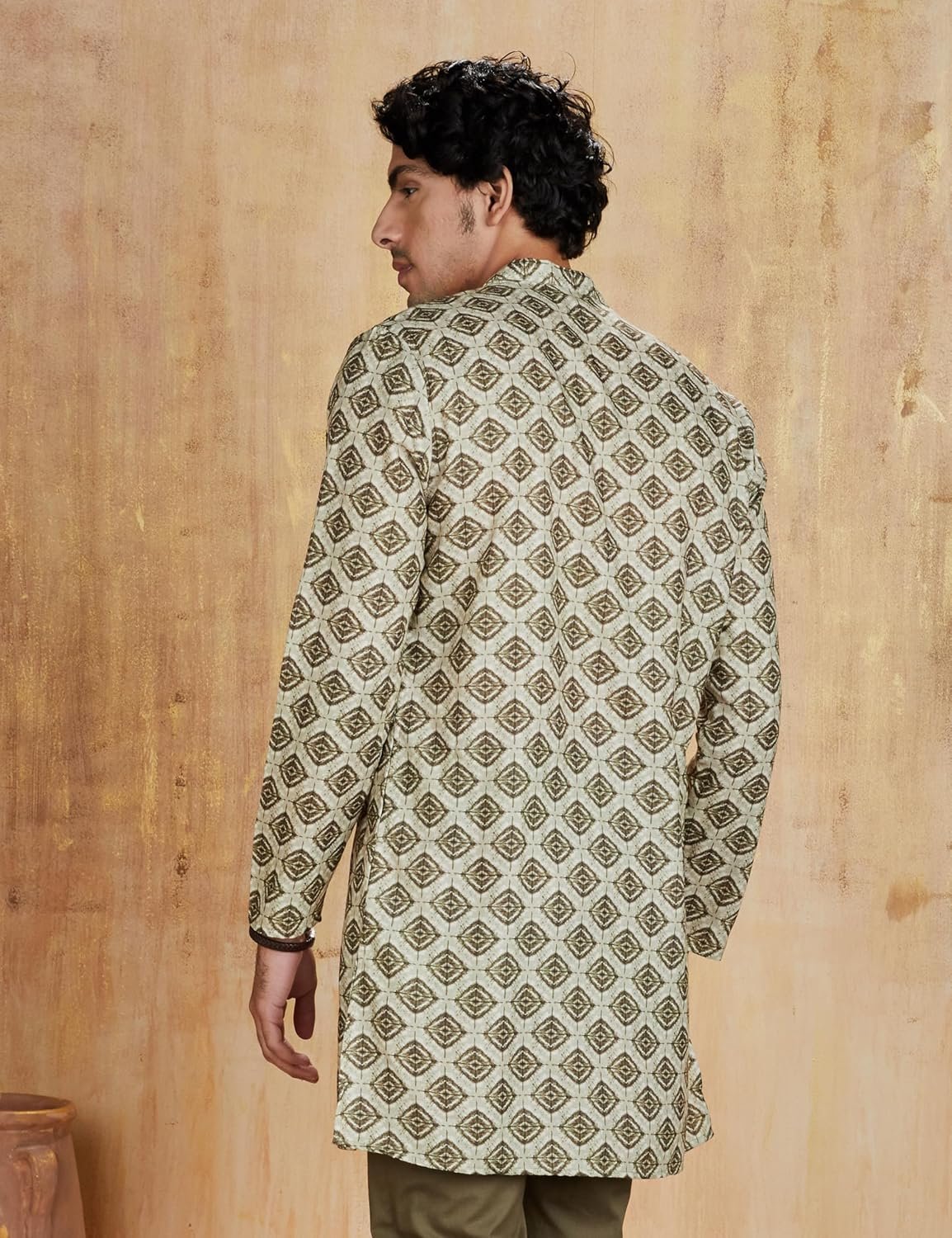Amazon Brand - Symbol Men's Polyester Festive Printed Long Kurta (Regular Fit) - Image 2