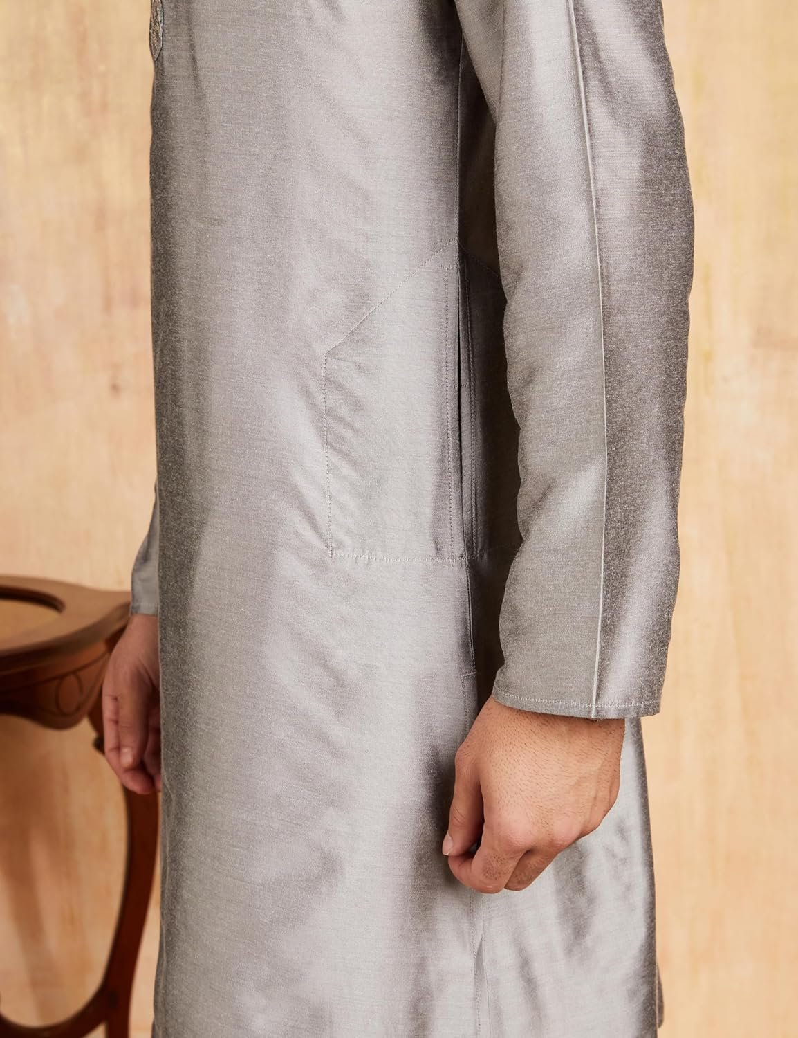 Amazon Brand - Symbol Men's Rayon Solid Festive Embellished Long Kurta (Regular Fit) - Image 5