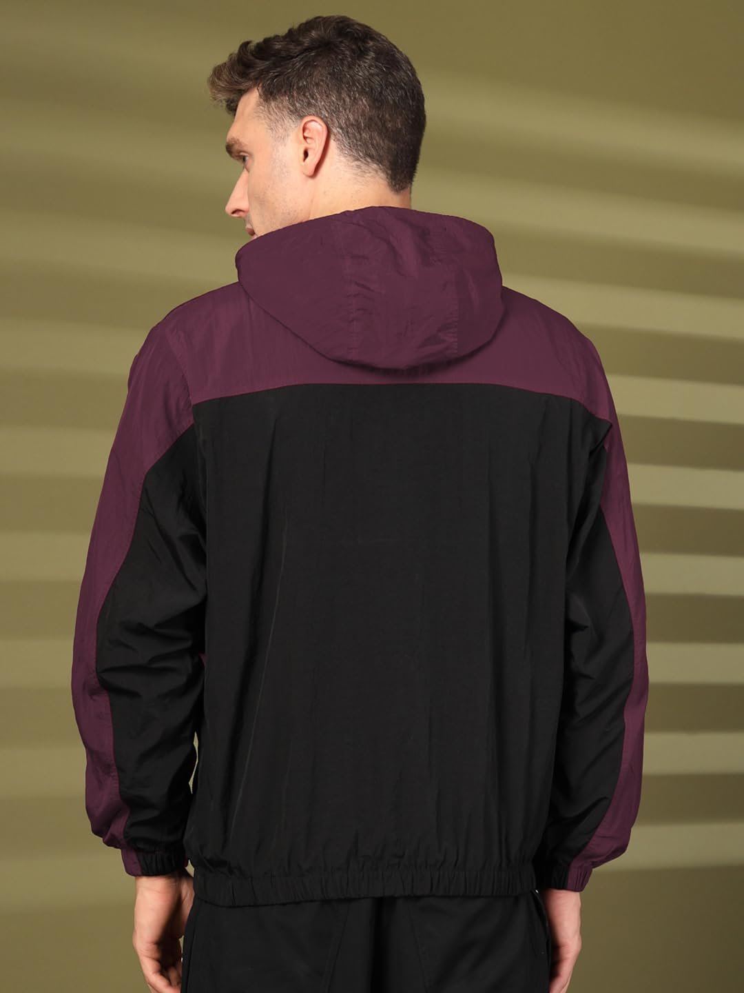 CHKOKKO Mens Stylish Oversized Windcheater Jacket with Zip Closure Lightweight Sportswear for Running Travel Hiking Outdoor and Rainy Season Wear - Image 2