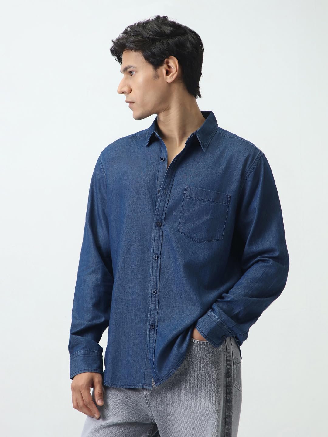 Urbano Fashion Men's Regular Fit Full Sleeve Solid Denim Shirt - Image 3