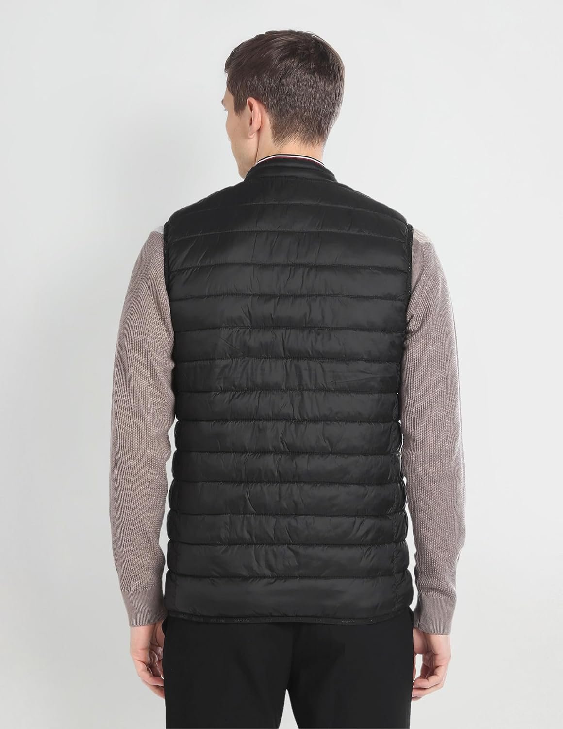 Arrow Men's Standard Length High Neck Sleeveless Puffer Jacket - Image 6