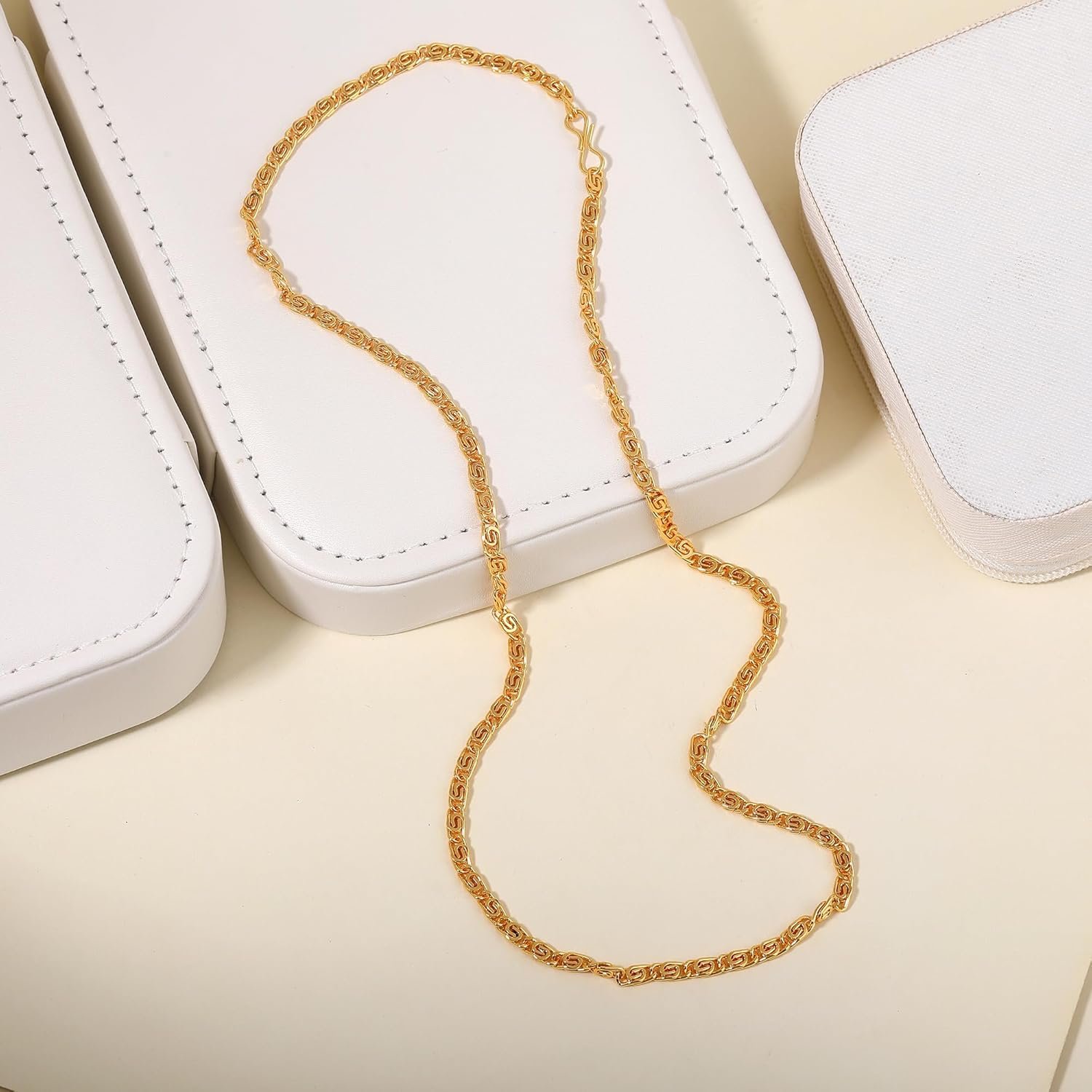 Fashion Jewelry Neck Chain for Men & Women: Gold Plated Luxurious Glamour Lightweight Necklace Chain- Perfect for Everyday and Office Wear for Men & Women (Unisex) -OSAK010-IG CHAIN - Image 2