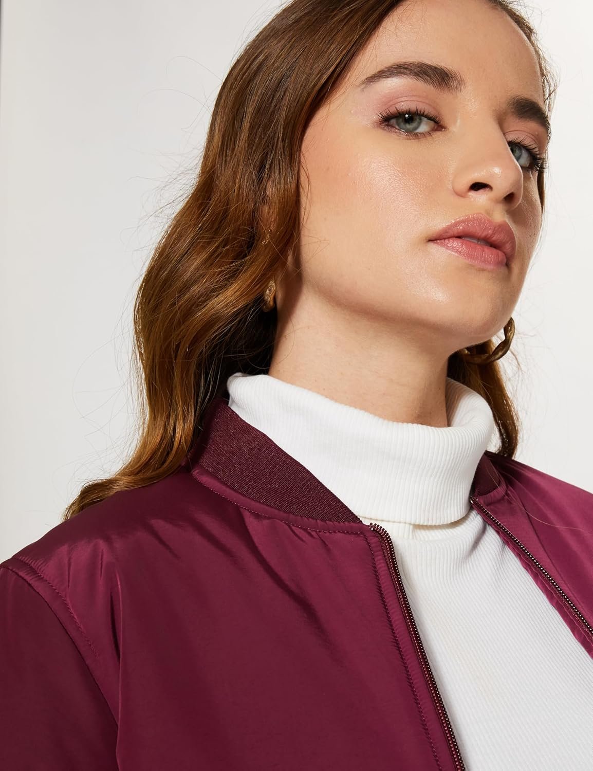 Amazon Brand - Symbol Women's Polyester Regular Fit Lightly Paded Bomber Jacket With Side Pocket (Winter Jackets) (Available in Plus Sizes) - Image 4