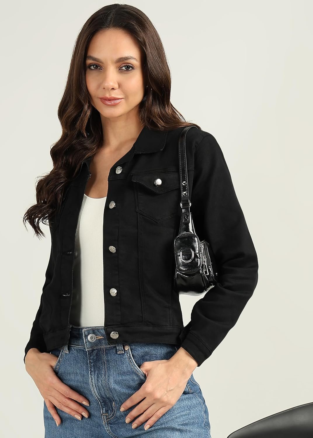 Nifty Women's Denim Color Trucker Jacket - Image 6