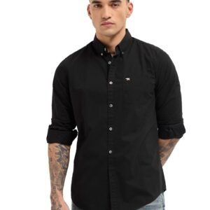 The Bear House Men’s Solid Slim Fit Shirt