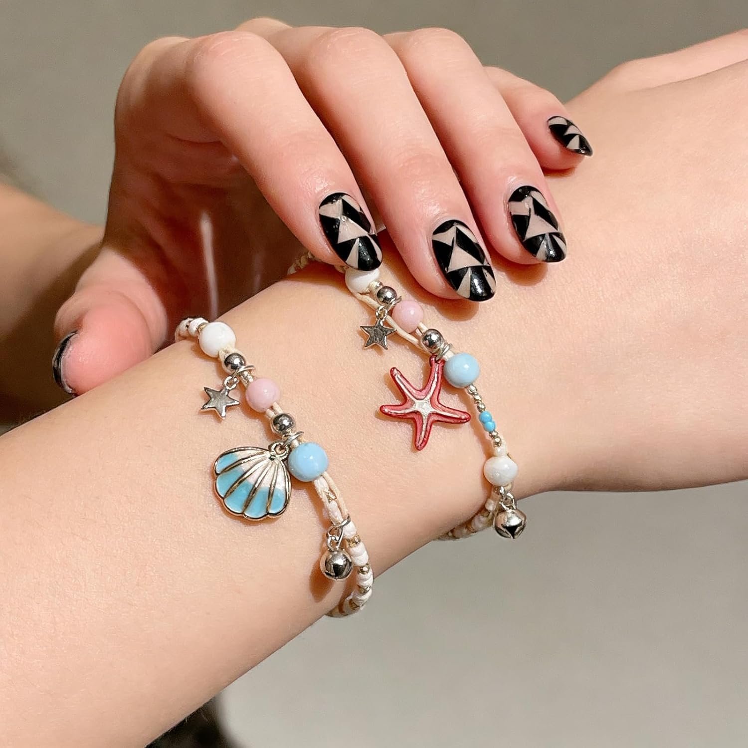 Beach Jewellery for Women, Stylish Charm Bracelet with Shell & Pearl Accents, Adjustable Fashion Bracelet for Girls, Perfect for Boho-Chic Styling and Summer Outfits, 8cm*8cm 8g - Image 5